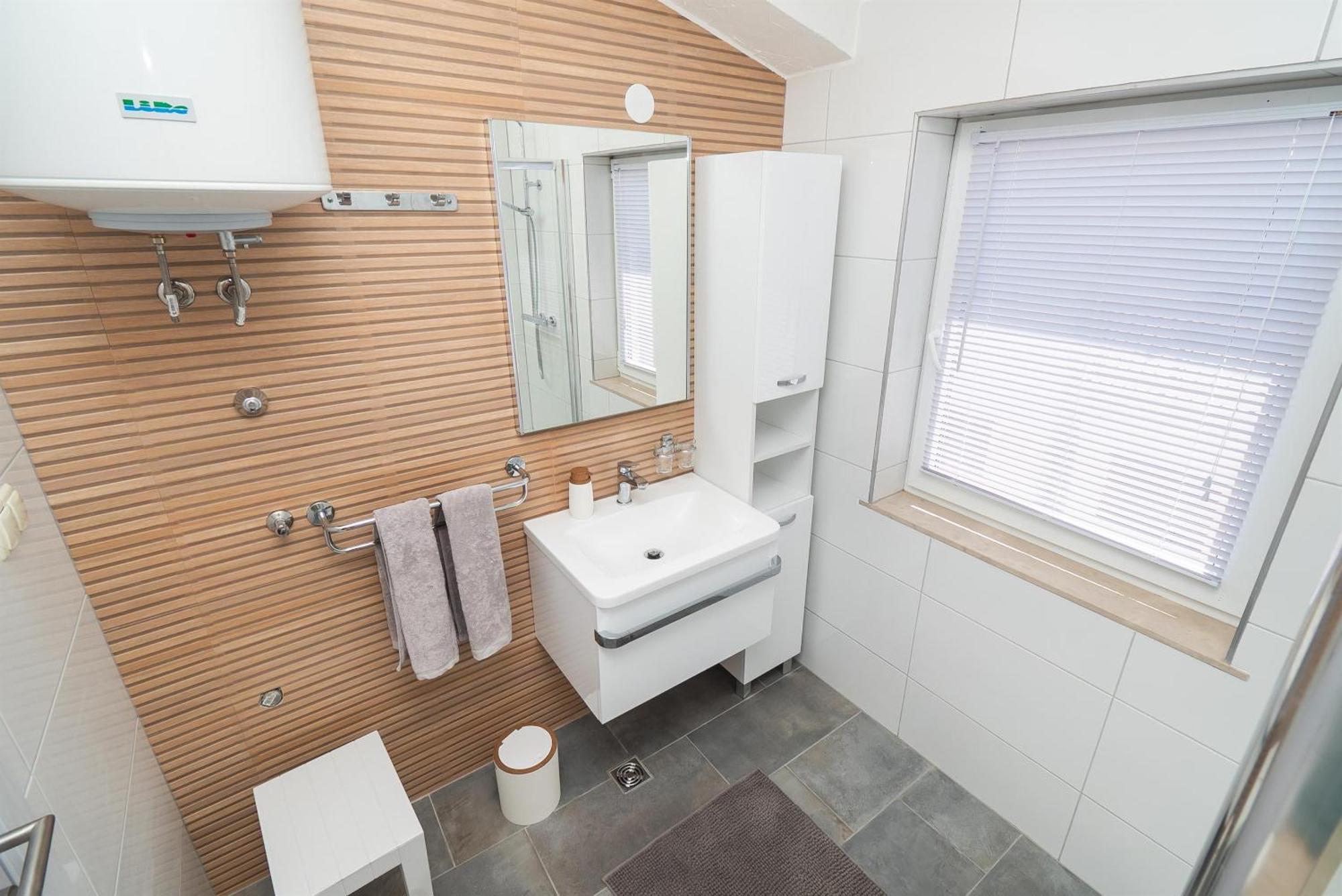 Apartments And Rooms Mladen Vodice Camera foto
